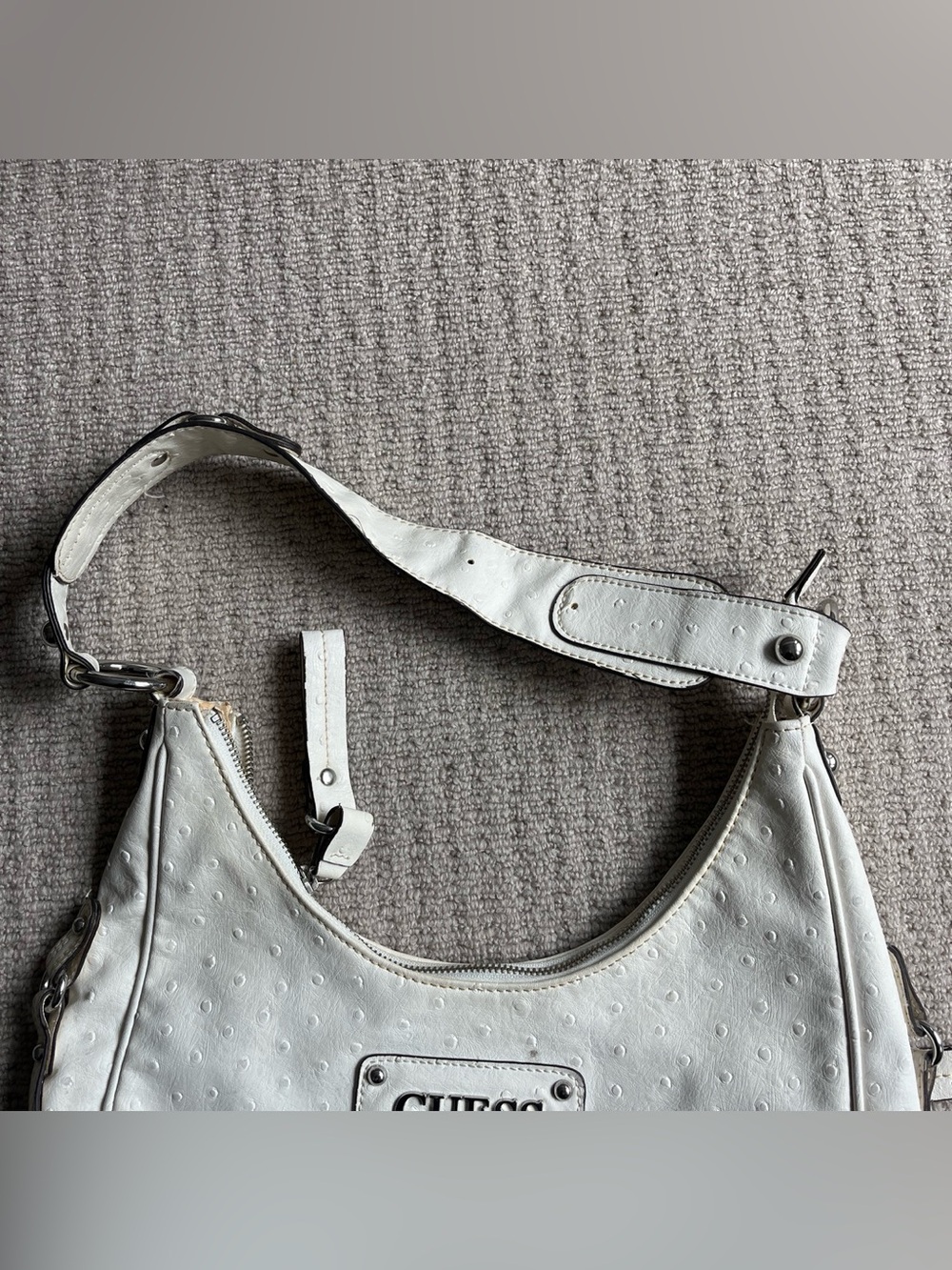 White Guess Faux Leather Bag - Picture 2 of 6